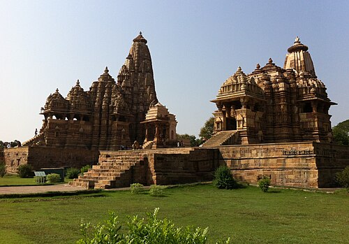 Famous landmark in Madhya Pradesh — Gwalior Fort & Khajuraho