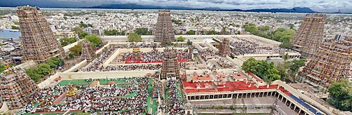 Famous landmark in Tamil Nadu — Meenakshi Amman Temple, Madurai